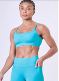 CONJUNTO TOP E BERMUDA ESSENTIAL RUN Azzure