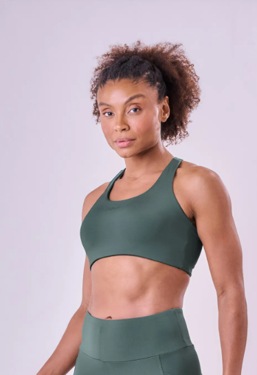 CONJUNTO TOP E BERMUDA ESSENTIAL RUN STAMINA Authen verde