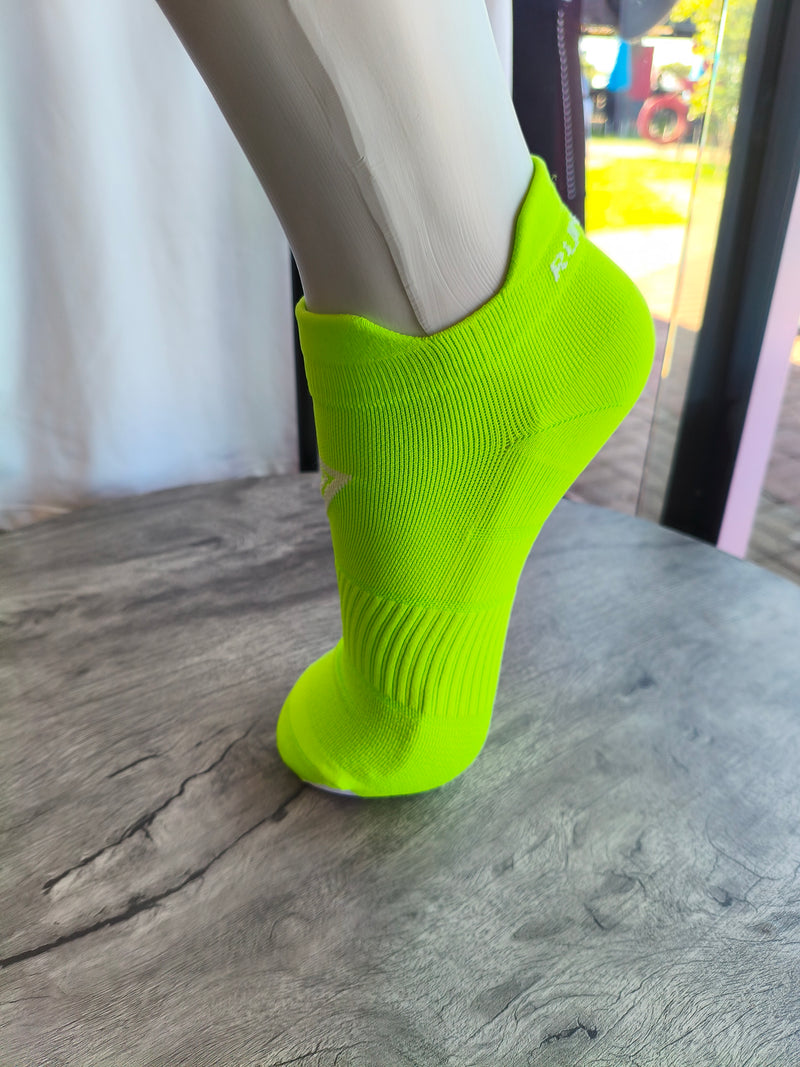 KIT 3 PARES DE MEIAS POLIAMIDA Soquete Roxa, Laranja e Neon