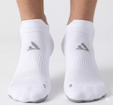 KIT ESPECIAL PARA CORRER OU CAMINHAR  com 3 ítens: pochete, garrafinha de hidratação e meia de poliamida!