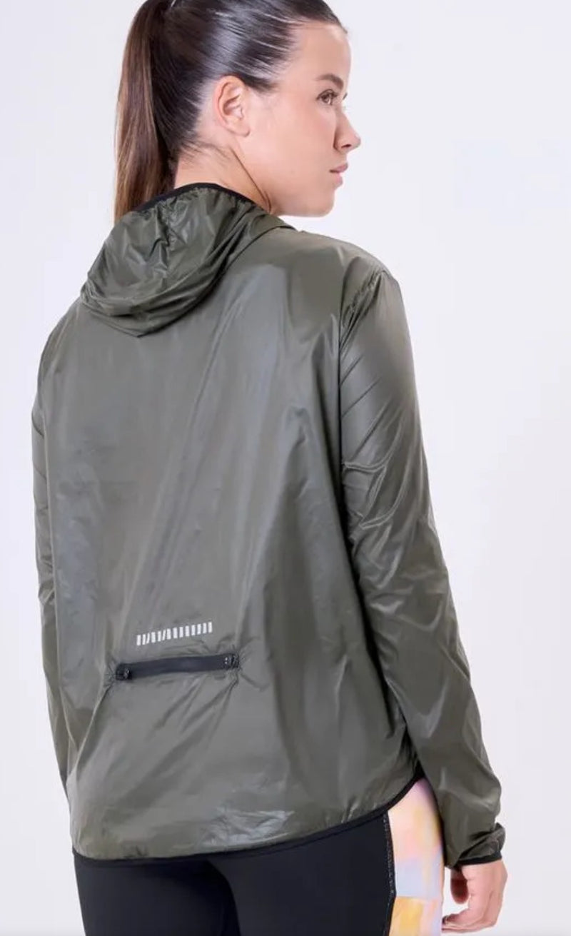 JAQUETA CORTA VENTO RESISTENTE A AGUA EMPACOTAVEL CLOUD Authen Verde Musgo