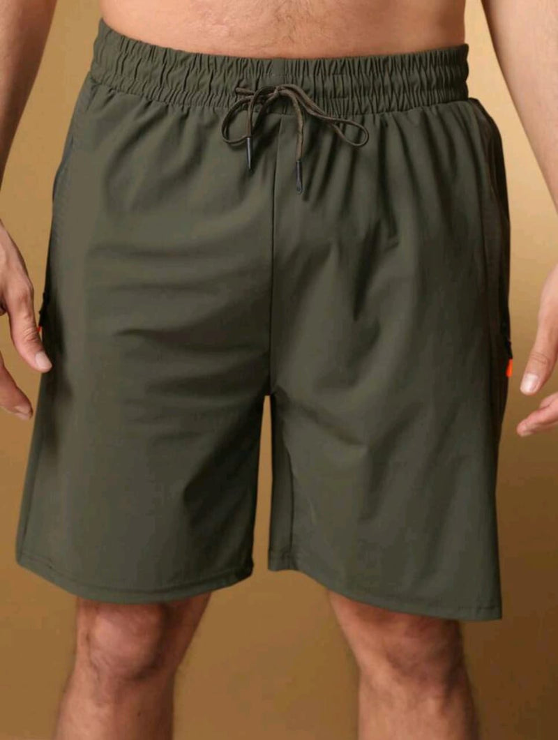 BERMUDA MASCULINA DE POLIAMIDA Ultra light verde