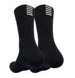 KIT ESPECIAL PARA CORRER OU CAMINHAR  com 3 ítens: pochete, garrafinha de hidratação e meia de poliamida!